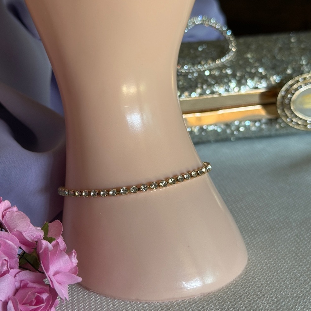 Elegant Silver Bracelet